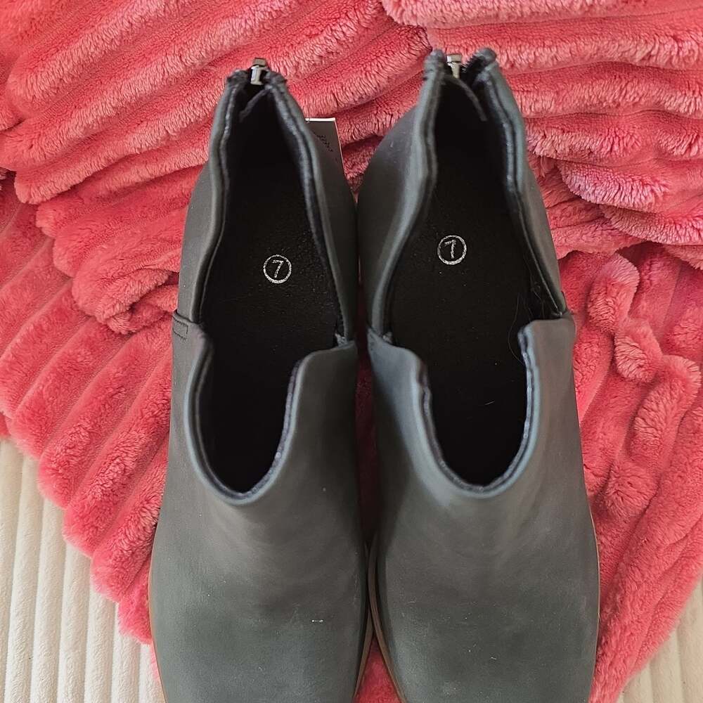 Mysoft Ankle Boot - Picture 2 of 4
